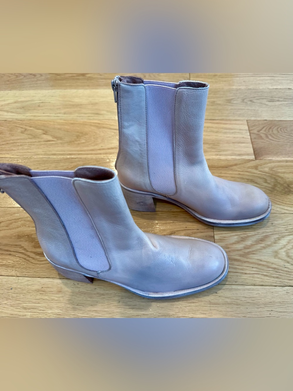 Free People Blush Leather Chelsea Boots | Never Worn | EU 39 - Picture 5 of 11